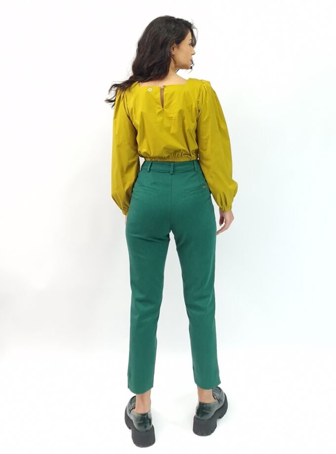 ΜΠΛΟΥΖΑ ΚΡΟΠ