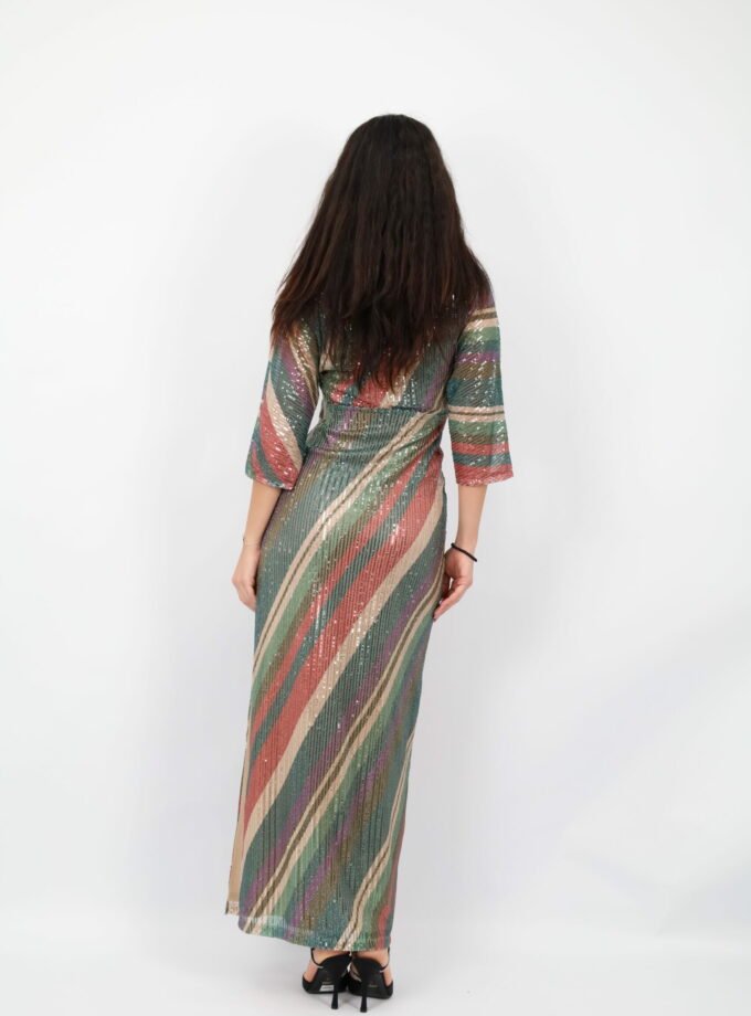 ΦΟΡΕΜΑ ΜΑΚΡΥ ΜΕ ΠΑΓΙΕΤΑ