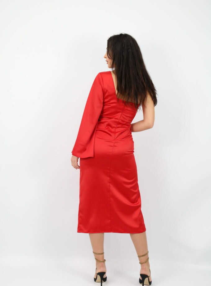 ΦΟΡΕΜΑ ΜΙΝΤΙ ΜΕ ΕΝΑΝ ΩΜΟ