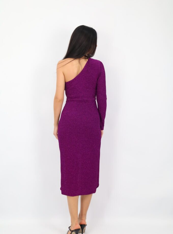 ΦΟΡΕΜΑ ΜΙΝΤΙ ΜΕ ΕΝΑΝ ΩΜΟ