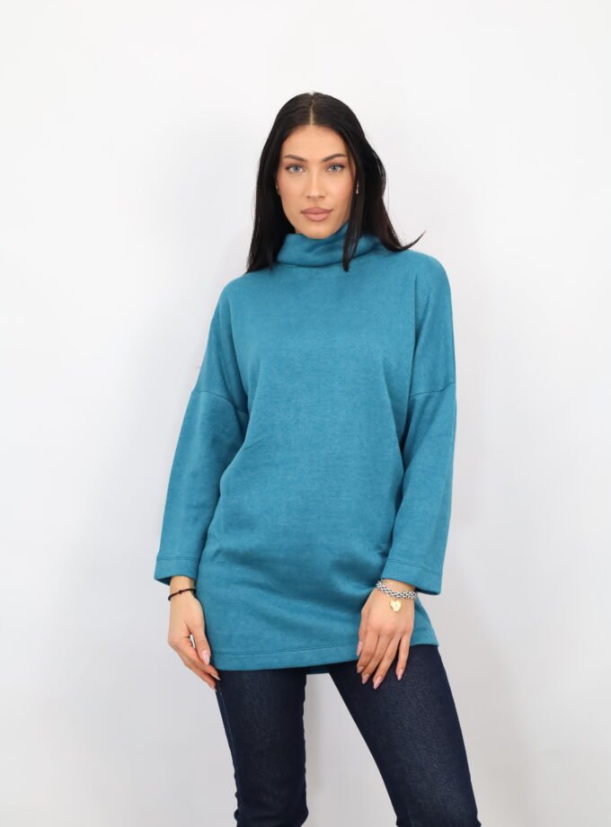 ΜΠΛΟΥΖΑ ΜΑΚΡΥΑ