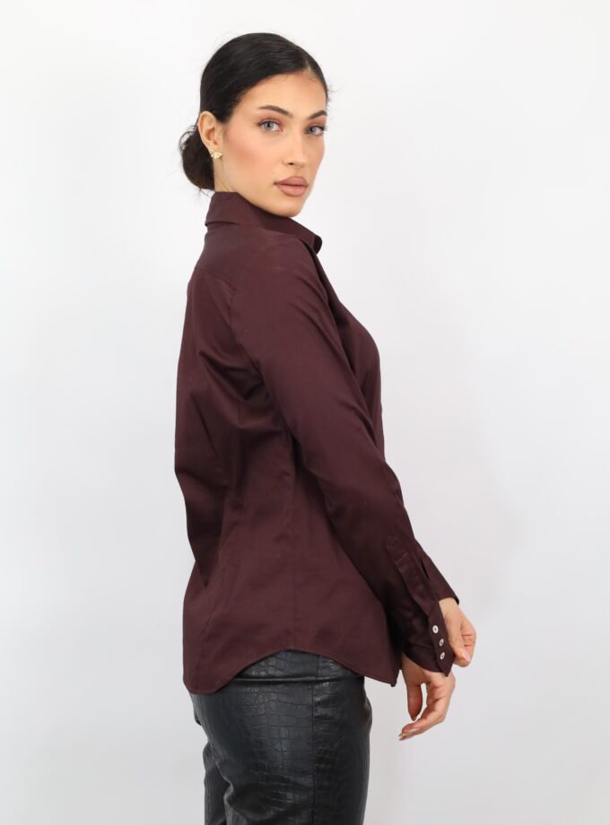 ΠΟΥΚΑΜΙΣΟ ΜΕΣΑΤΟ